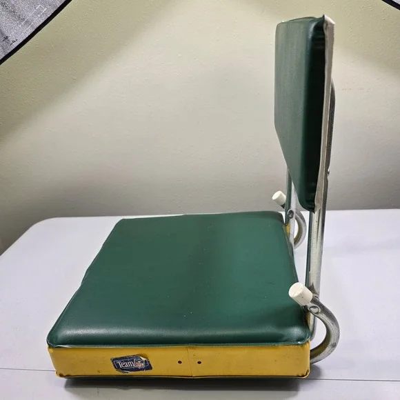 Vintage Green Bay Packers Seat Cushion Chair NFL Football 1993 KR Industries - Picture 7 of 12